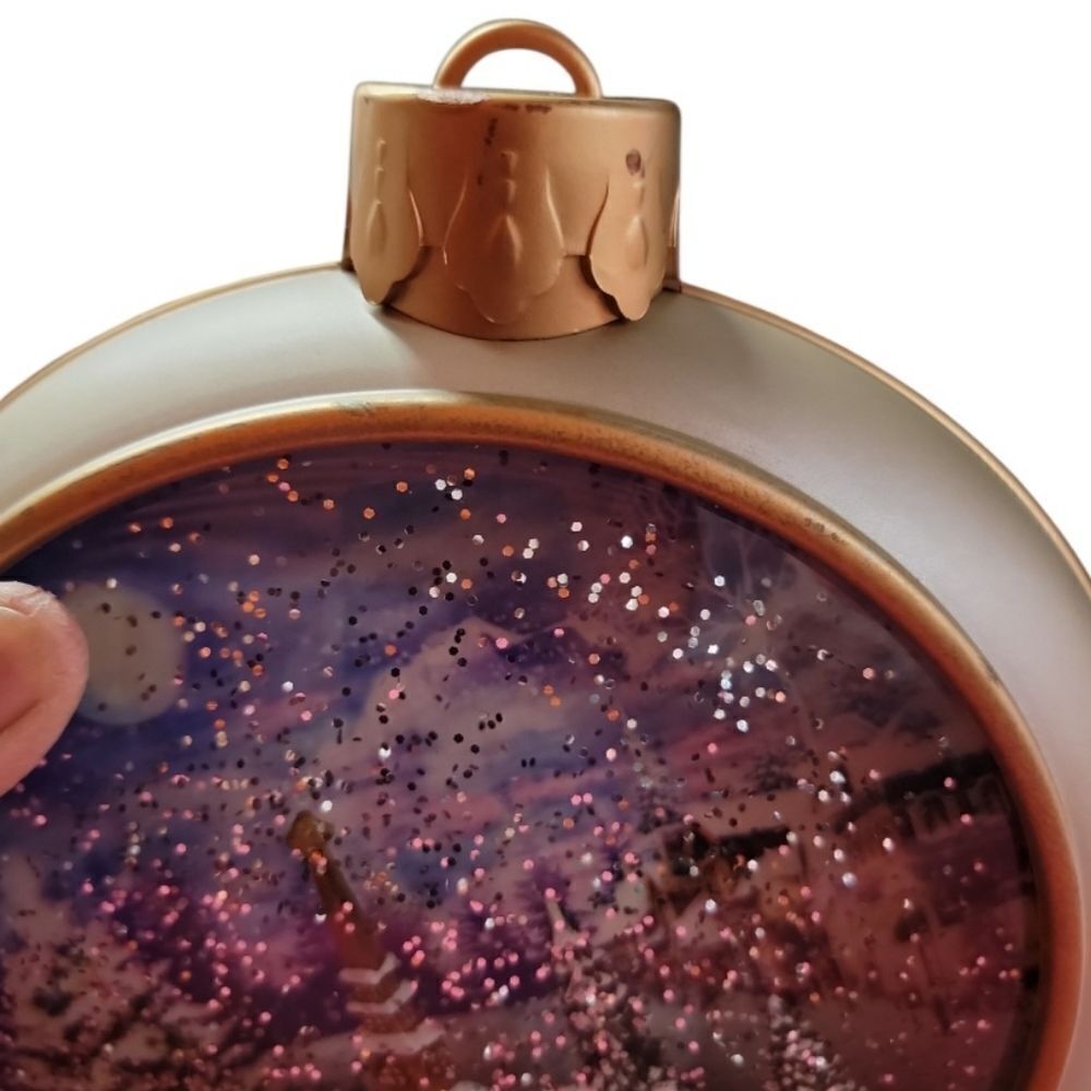 Large Decorative Snowglobe - Picture 3 of 5